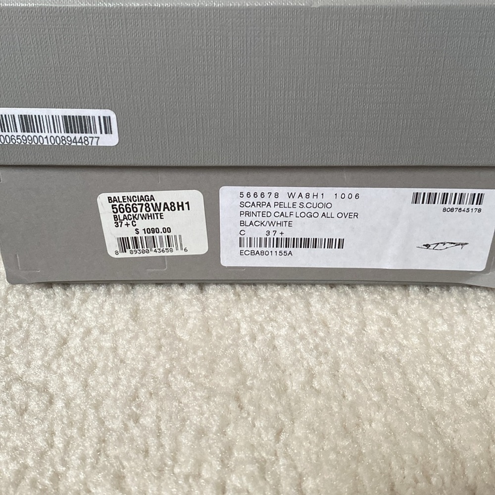 Balenciaga logo heels - Picture 11 of 12